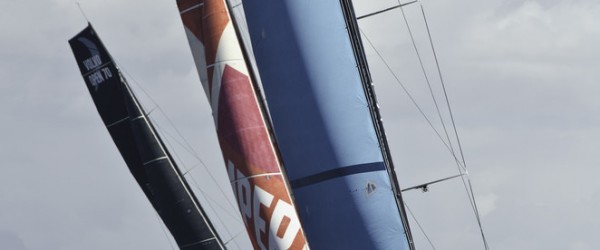 Regata V&A Waterfront / VOR 2011-12 TELEFÓNICA + CAMPER + PUMA en la regata costera en Cape Town © Marc Bow/Volvo Ocean Race