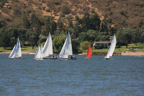 Regata en Lago Rapel