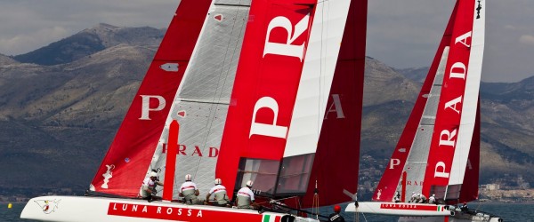 ACWS 2012 – Equipos instalados en Nápoles LunaRossaAC45Gaeta