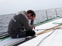 VOR: Groupama 4 rompe su mástil… VOR120404_Riou106