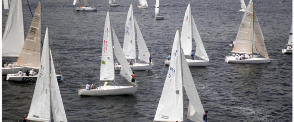 Regata Escuelas Navales