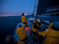 VOR: Abu Dhabi gana la Etapa 7, Groupama lidera la general © IAN ROMAN/Volvo Ocean Race