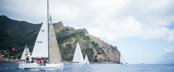 Regata en Robinson Crusoe / © Club Yates Higuerillas