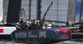 ETNZ se lleva la Louis Vuitton Cup 2013 © Giles Martin - Raget